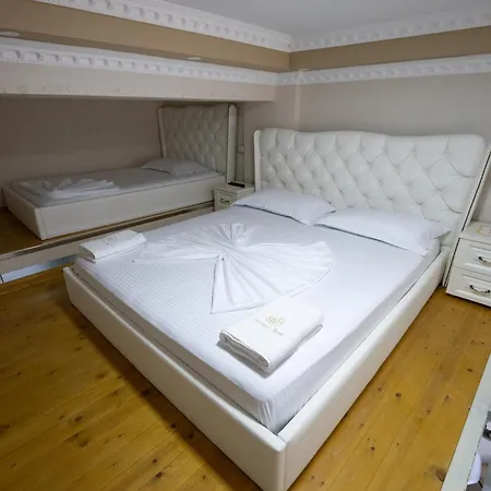 Apartment Dervishaj's Durres