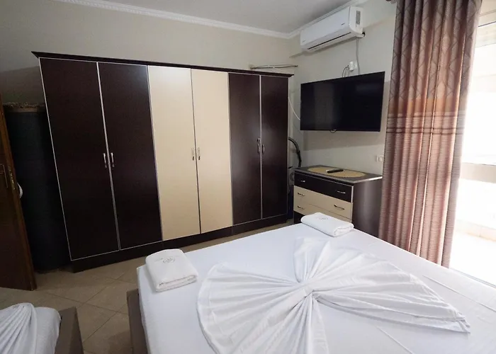 Dervishaj's 公寓 *