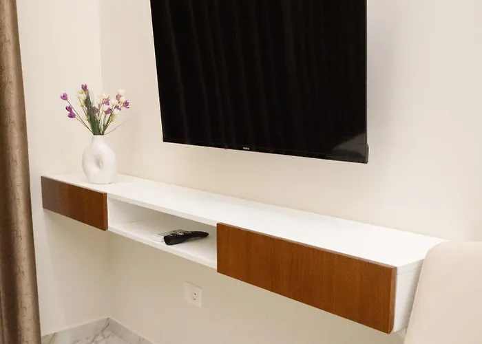 Dervishaj's 公寓 *