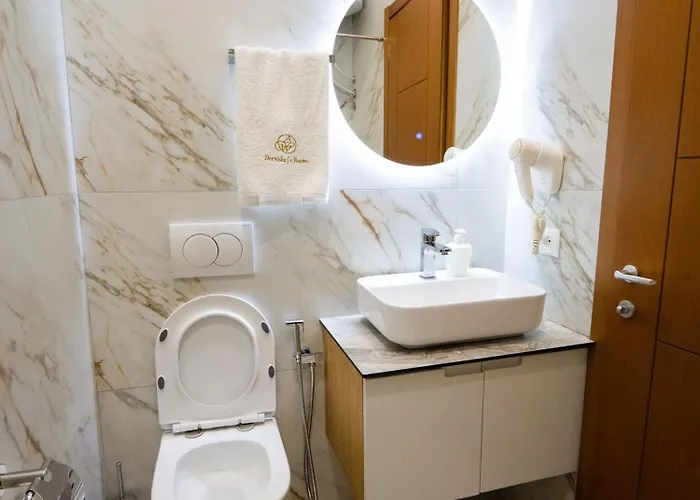 公寓 Dervishaj's Durrës